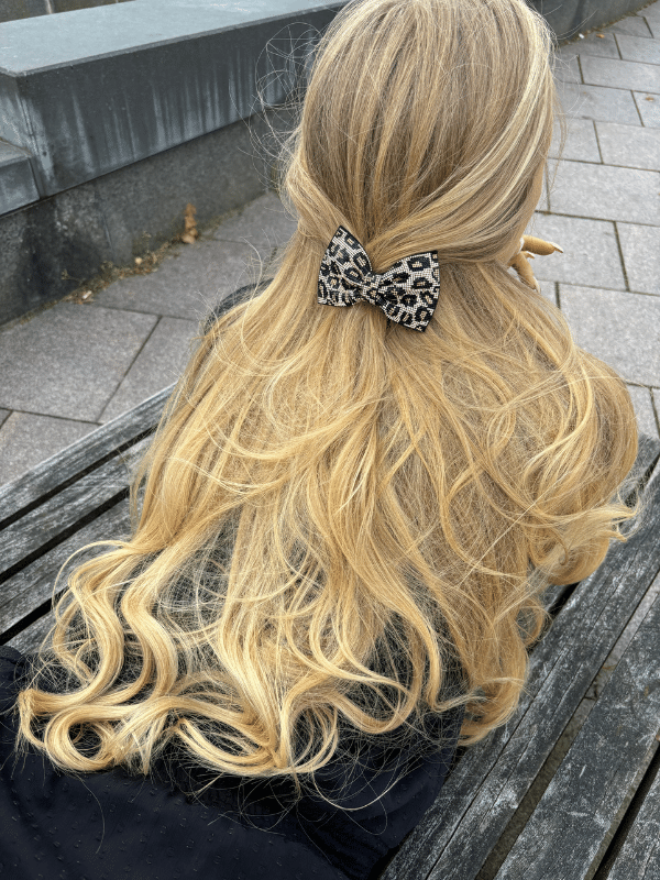 Mizzi Champagne LEO Glitter Bow